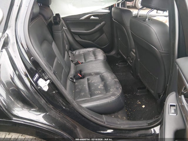 44400754 :رقم المزاد ، SJKCH5CP9HA034887 vin ، 2017 Infiniti Qx30 Premium مزاد بيع