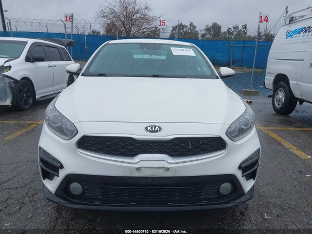 3KPF24AD7ME268134 KIA Forte Lxs