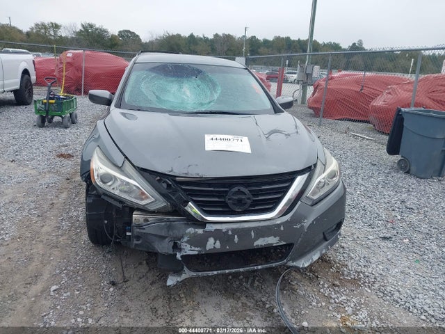 1N4AL3AP9JC175572 Nissan Altima 2.5 Sv