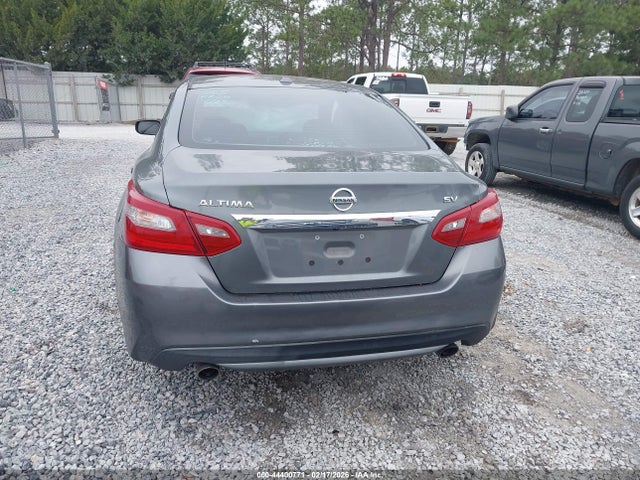 1N4AL3AP9JC175572 Nissan Altima 2.5 Sv