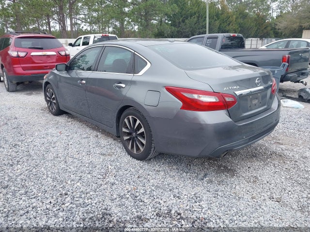 1N4AL3AP9JC175572 Nissan Altima 2.5 Sv