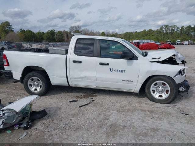 44400800 :رقم المزاد ، 1C6RRFCG0NN326777 vin ، 2022 Ram 1500 Tradesman  4x4 6'4 Box مزاد بيع