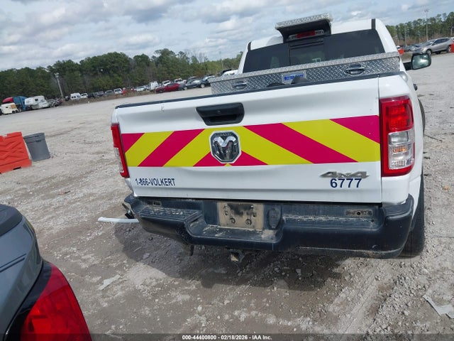 44400800 :رقم المزاد ، 1C6RRFCG0NN326777 vin ، 2022 Ram 1500 Tradesman  4x4 6'4 Box مزاد بيع
