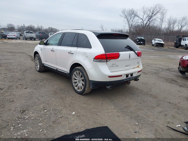 2012 LINCOLN MKX 2LMDJ8JK2CBL06438 Photo 2