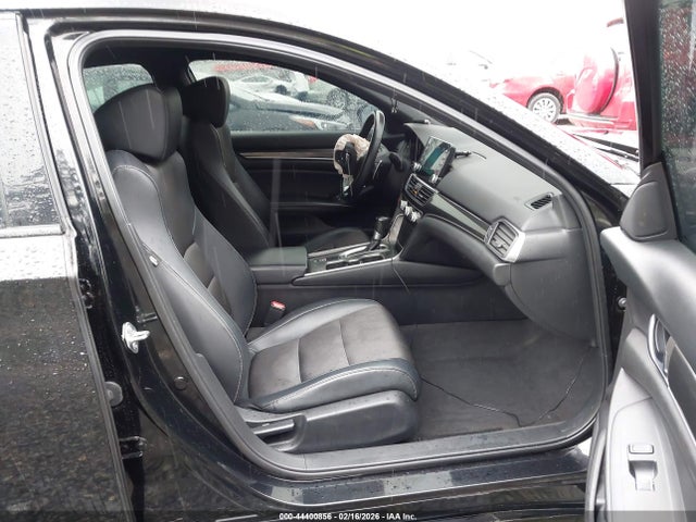 1HGCV1F30JA233315 Honda Accord Sport