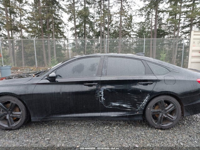 1HGCV1F30JA233315 Honda Accord Sport