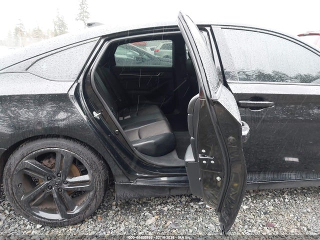 1HGCV1F30JA233315 Honda Accord Sport
