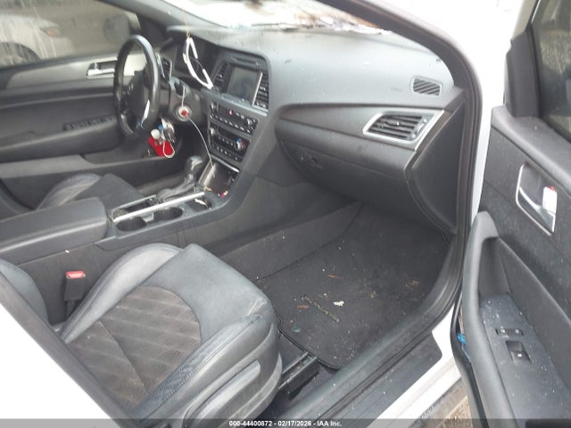 Продажа на аукционе авто 2017 Hyundai Sonata Sport 2.0t, vin: 5NPE34AB5HH440248, номер лота: 44400872