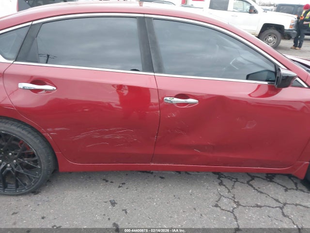 1N4AL3AP5HC203460 Nissan Altima 2.5 Sr