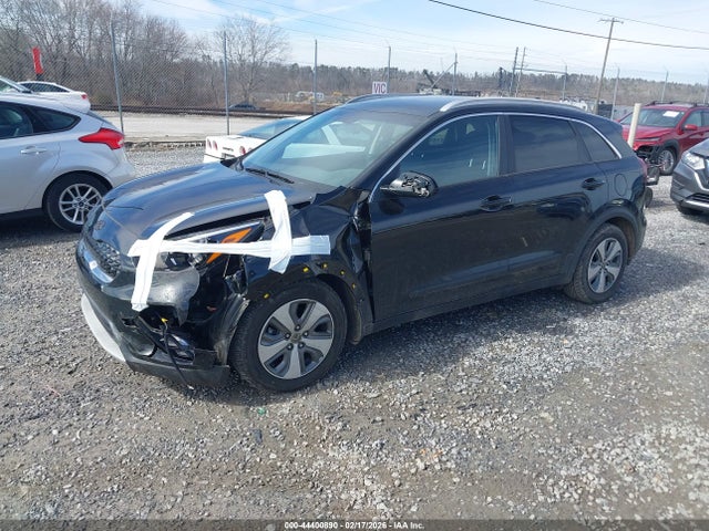 KIA NIRO LX 2021 KNDCB3LC6M5469228 Image 2