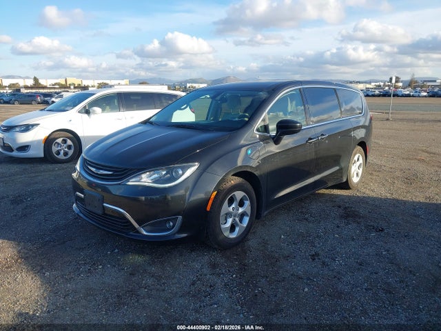 2018 CHRYSLER PACIFICA HYBRID 2C4RC1H74JR332973 Photo 5