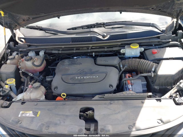 2018 CHRYSLER PACIFICA HYBRID 2C4RC1H78JR332975 Photo 9