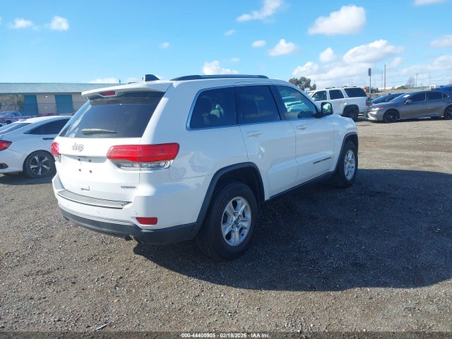 2017 JEEP GRAND CHEROKEE 1C4RJEAG8HC856105 Photo 3