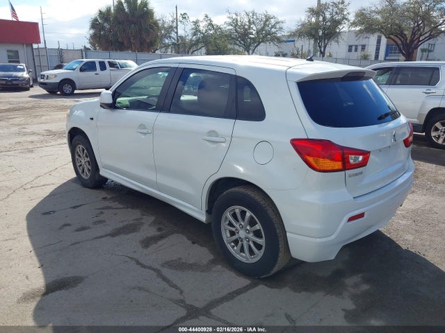 2011 MITSUBISHI OUTLANDER SPORT JA4AP3AUXBZ014564 Photo 2