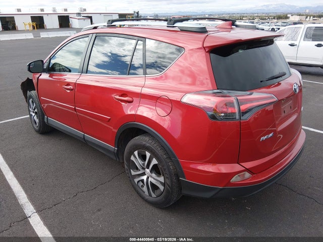 JTMZFREV5HJ124091 Toyota RAV4 LE
