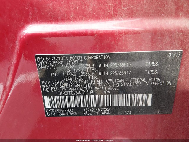 JTMZFREV5HJ124091 Toyota RAV4 LE