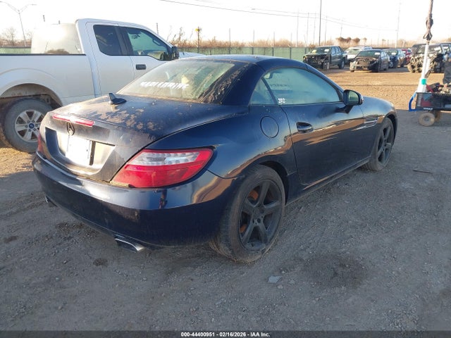 2015 MERCEDES-BENZ SLK 250 WDDPK4HA7FF096864 Photo 3