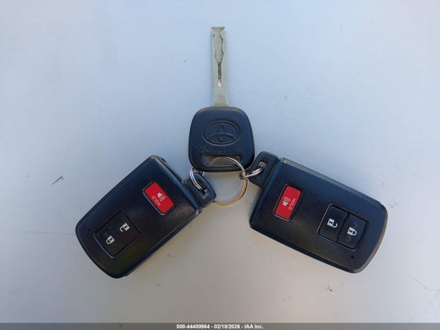3TMAZ5CN4KM113268 Toyota Tacoma Sr5 V6