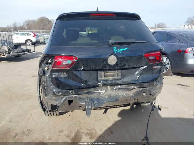 44401001 :رقم المزاد ، 3VV4B7AX9KM114399 vin ، 2019 Volkswagen Tiguan 2.0t Sel Premium/2.0t Sel Premium R-line مزاد بيع