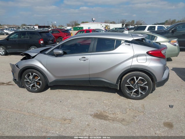 Продажа на аукционе авто 2018 Toyota C-hr Xle, vin: NMTKHMBX9JR044515, номер лота: 44401002