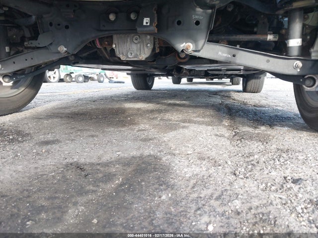 JF2SKAPC0NH519164 Subaru Forester Limited