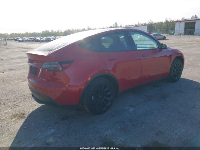 2023 Tesla Model Y Awd/long Range Dual Motor All-wheel Drive მანქანა იყიდება აუქციონზე, vin: 7SAYGAEE3PF706113, აუქციონის ნომერი: 44401032