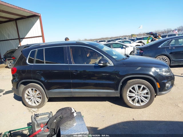 44401042 :رقم المزاد ، WVGAV7AX8CW521460 vin ، 2012 Volkswagen Tiguan Se مزاد بيع
