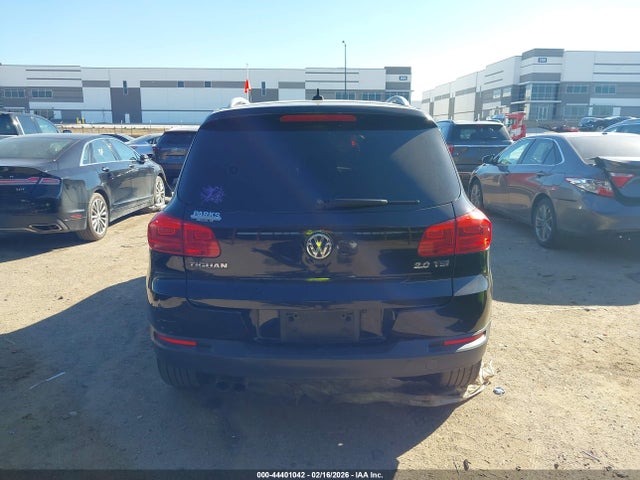 44401042 :رقم المزاد ، WVGAV7AX8CW521460 vin ، 2012 Volkswagen Tiguan Se مزاد بيع