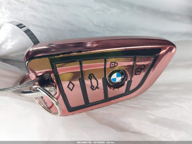 Продажа на аукционе авто 2016 Bmw X5 Xdrive50i, vin: 5UXKR6C5XG0J81576, номер лота: 44401106