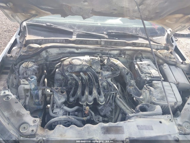 2014 Volkswagen Jetta 2.0l S მანქანა იყიდება აუქციონზე, vin: 3VW2K7AJ2EM310087, აუქციონის ნომერი: 44401110