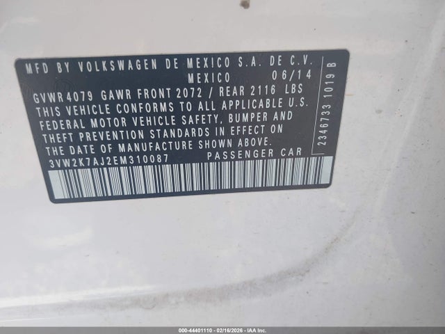 2014 Volkswagen Jetta 2.0l S მანქანა იყიდება აუქციონზე, vin: 3VW2K7AJ2EM310087, აუქციონის ნომერი: 44401110