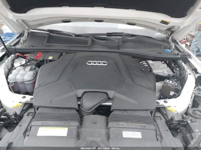 Продажа на аукционе авто 2020 Audi Q7 Premium Plus 55 Tfsi Quattro Tiptronic, vin: WA1LXAF73LD002917, номер лота: 44401125