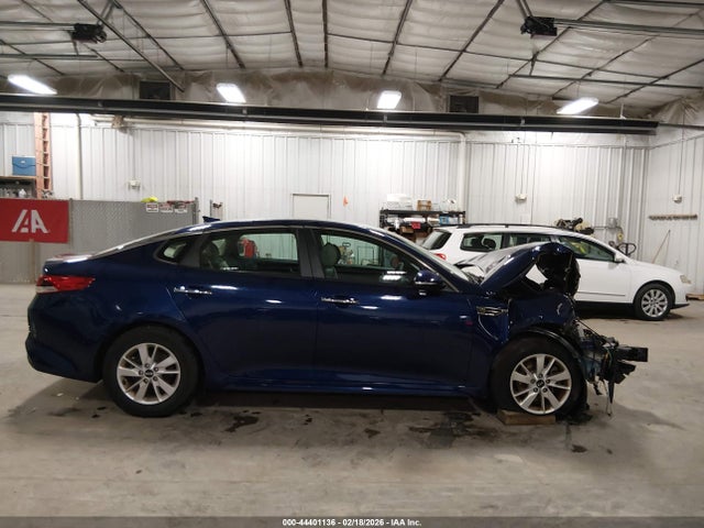 5XXGT4L36GG028753 KIA Optima Lx