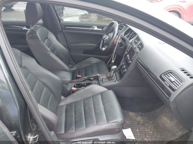 Продаж на аукціоні авто 2015 Volkswagen Golf Gti 2.0t Autobahn 4-door, vin: 3VW4T7AU6FM002440, номер лоту: 44401155