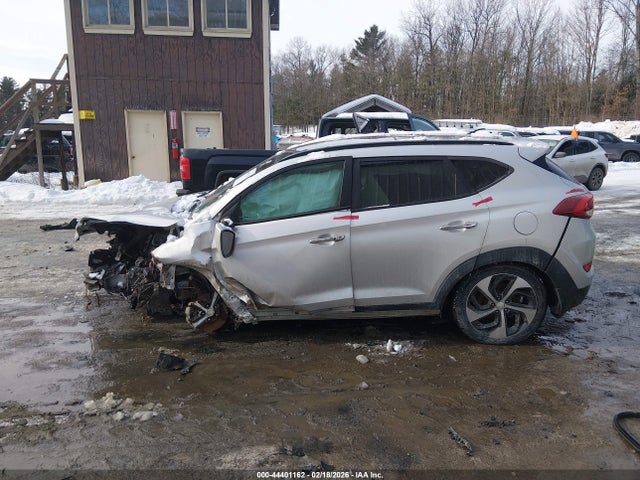 2017 Hyundai Tucson Limited მანქანა იყიდება აუქციონზე, vin: KM8J3CA27HU297815, აუქციონის ნომერი: 44401162