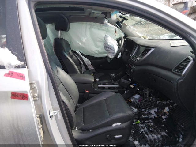 2017 Hyundai Tucson Limited მანქანა იყიდება აუქციონზე, vin: KM8J3CA27HU297815, აუქციონის ნომერი: 44401162