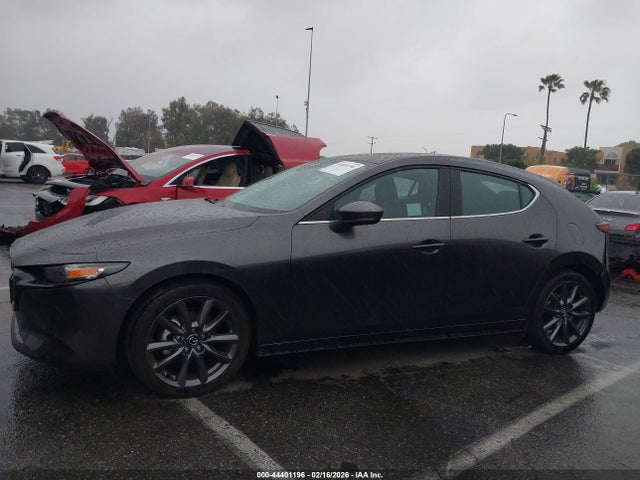 JM1BPALL5N1518400 Mazda Mazda3 Preferred