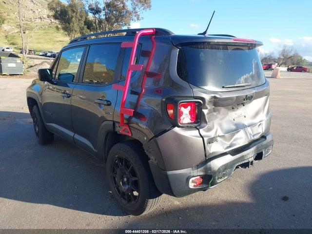 Jeep Renegade Altitude 4x4 2017 ZACCJBBB2HPG40558 Image 3