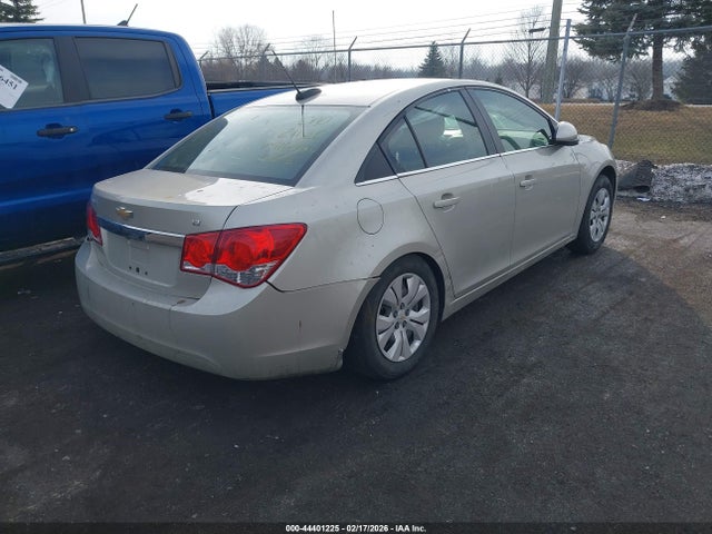 44401225 :رقم المزاد ، 1G1PC5SB3F7116450 vin ، 2015 Chevrolet Cruze 1lt Auto مزاد بيع