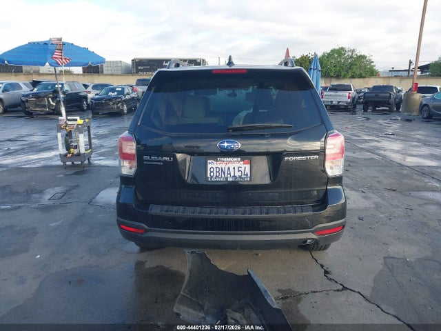JF2SJAGCXJH438461 Subaru Forester 2.5i Premium