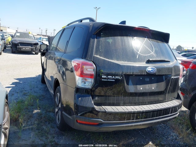 JF2SJAGCXJH438461 Subaru Forester 2.5i Premium