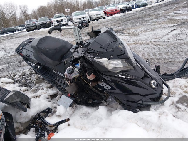 Ski-Doo Other 2016 2BPSUAGB0GV000016 Image 11