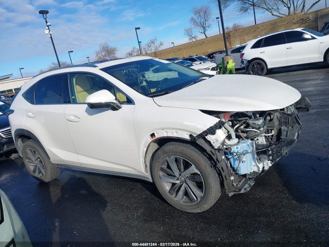 JTJYARBZ7J2085647 Lexus NX 300