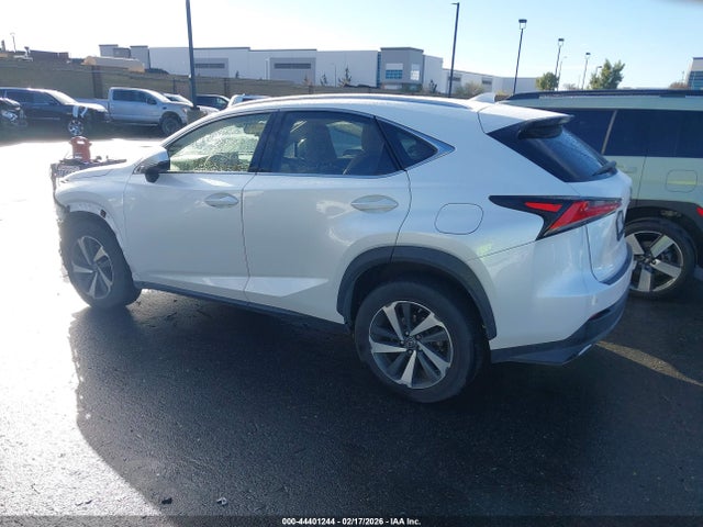 JTJYARBZ7J2085647 Lexus NX 300