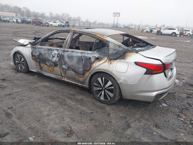 2019 Nissan Altima 2.5 Sl მანქანა იყიდება აუქციონზე, vin: 1N4BL4EV3KC180867, აუქციონის ნომერი: 44401249
