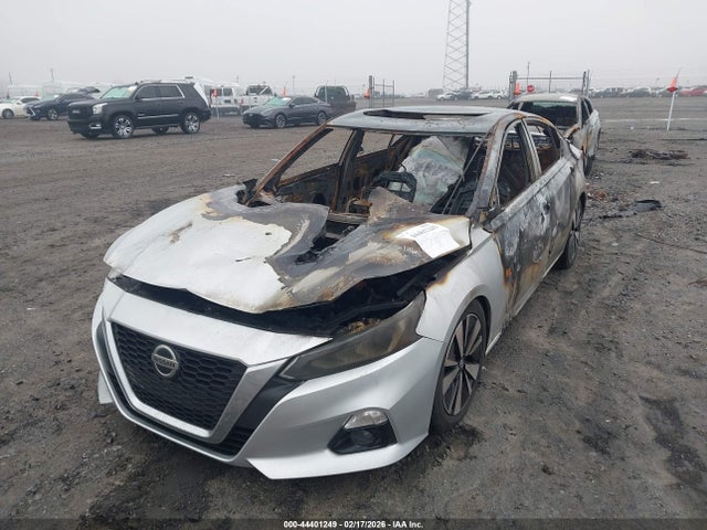 2019 Nissan Altima 2.5 Sl მანქანა იყიდება აუქციონზე, vin: 1N4BL4EV3KC180867, აუქციონის ნომერი: 44401249