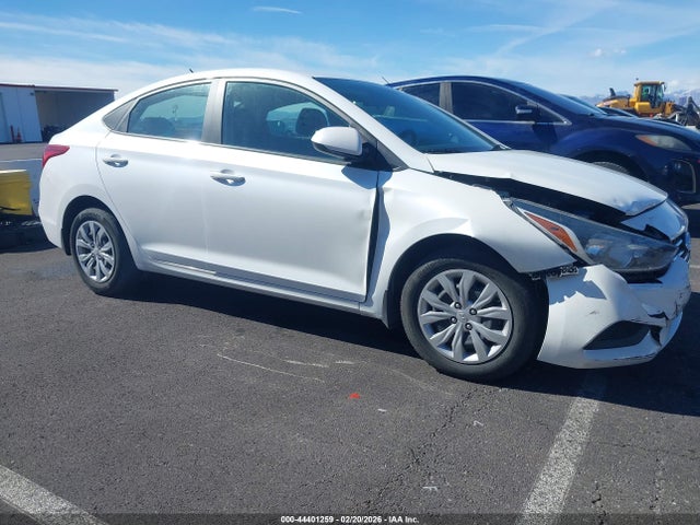 3KPC24A66NE174588 Hyundai ACCENT SE