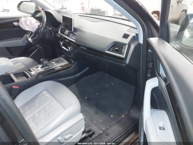 2018 AUDI Q5 WA1BNAFY0J2181257 Photo 4
