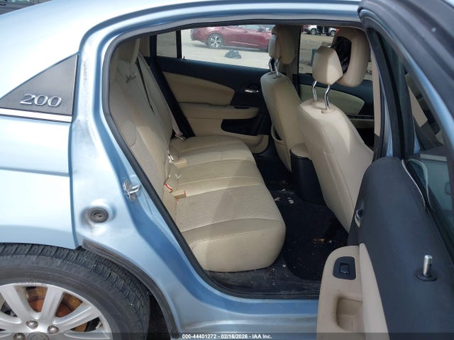 44401272 :رقم المزاد ، 1C3CCBBB0DN545305 vin ، 2013 Chrysler 200 Touring مزاد بيع