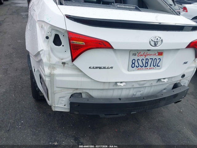 Toyota COROLLA SE 2018 5YFBURHEXJP777861 Image 12